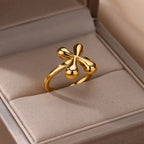 Adjustable personalized ring with initial