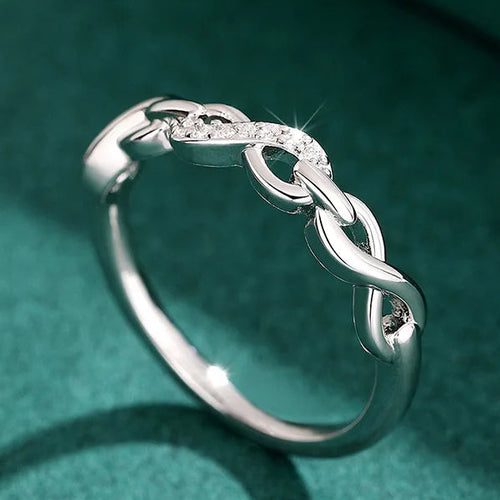 Sädelev lõpmatuse sõrmus