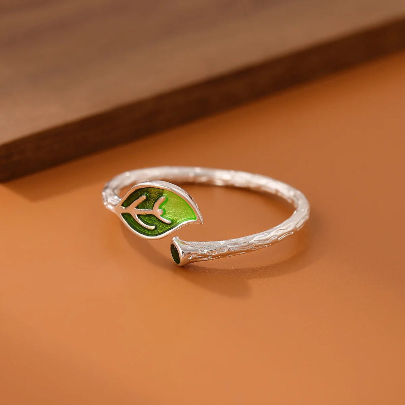 Bague Rétro avec Feuille d'Automne