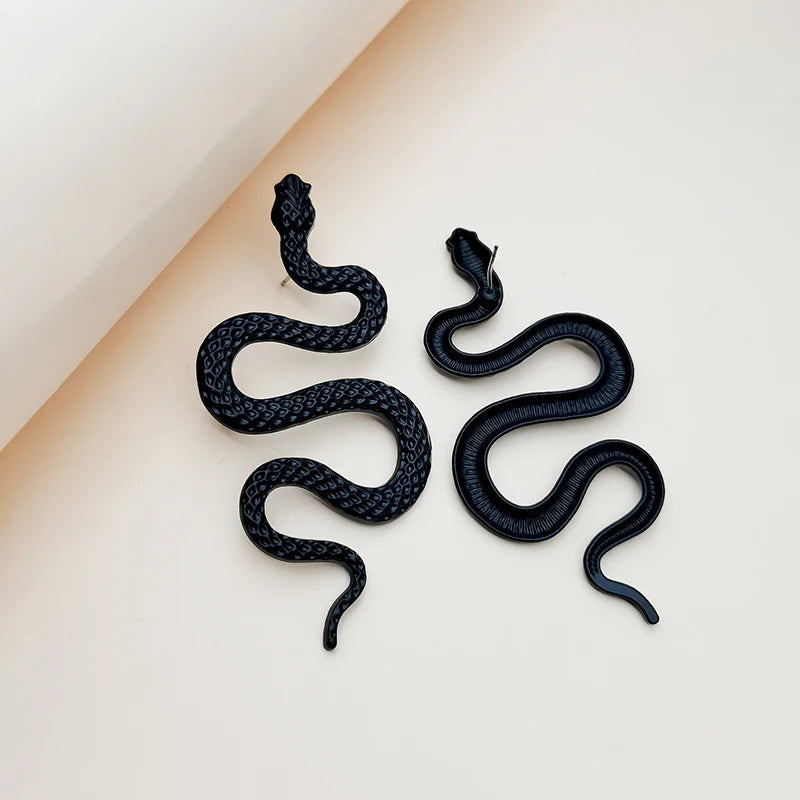 Long Serpent Earrings black