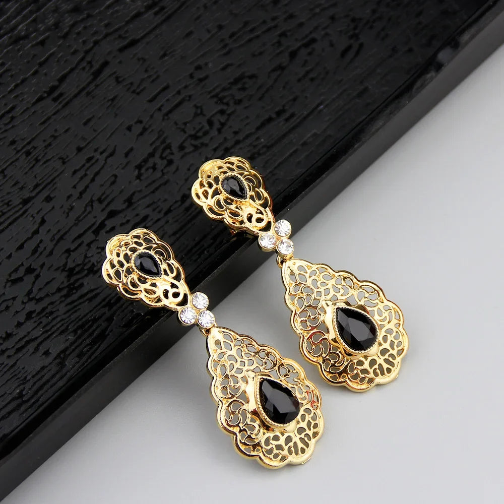 Dangling earrings for Arab women wedding black