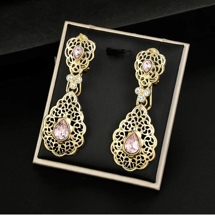 Dangling earrings for Arab women wedding pink