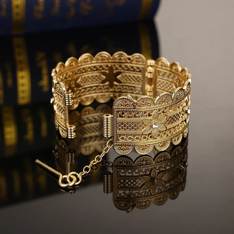 Bracelet with Arabic Muslim rhinestones wedding