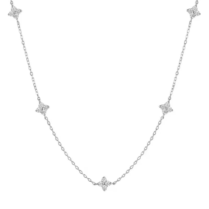 Choker necklace with shimmering clover flower pendants
