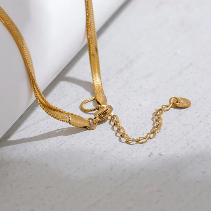 Büyük Damla Altın Kolye Ucu Choker Kolye