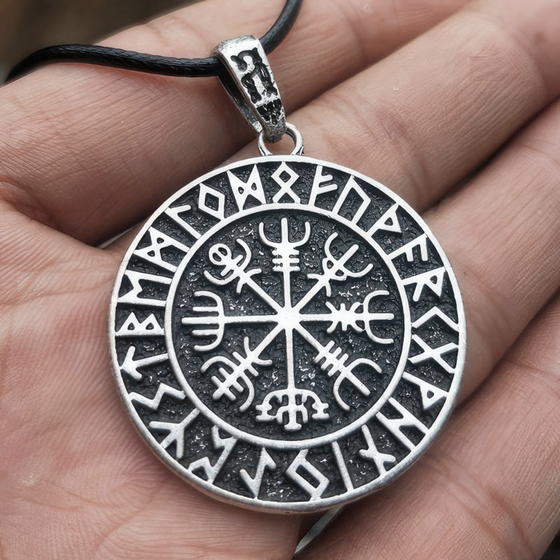 Viking Kolye 